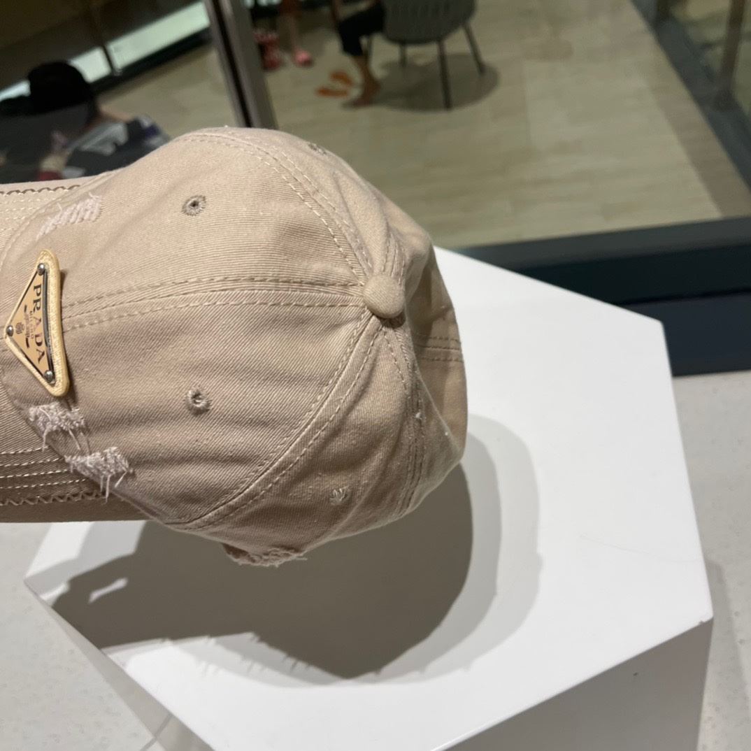 Prada Caps